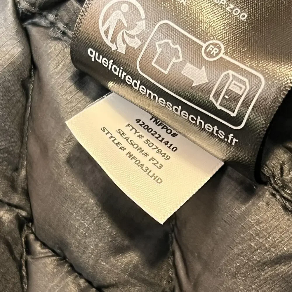 The North Face Vest Mens Large Black ThermoBall Quilted Full Zip AdventHealth